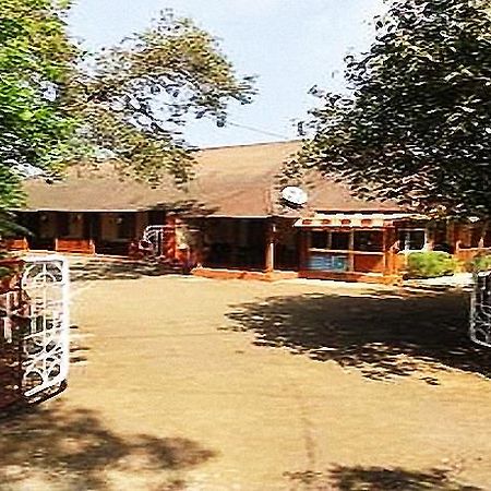 Savoy Village Mahābaleshwar Exterior foto